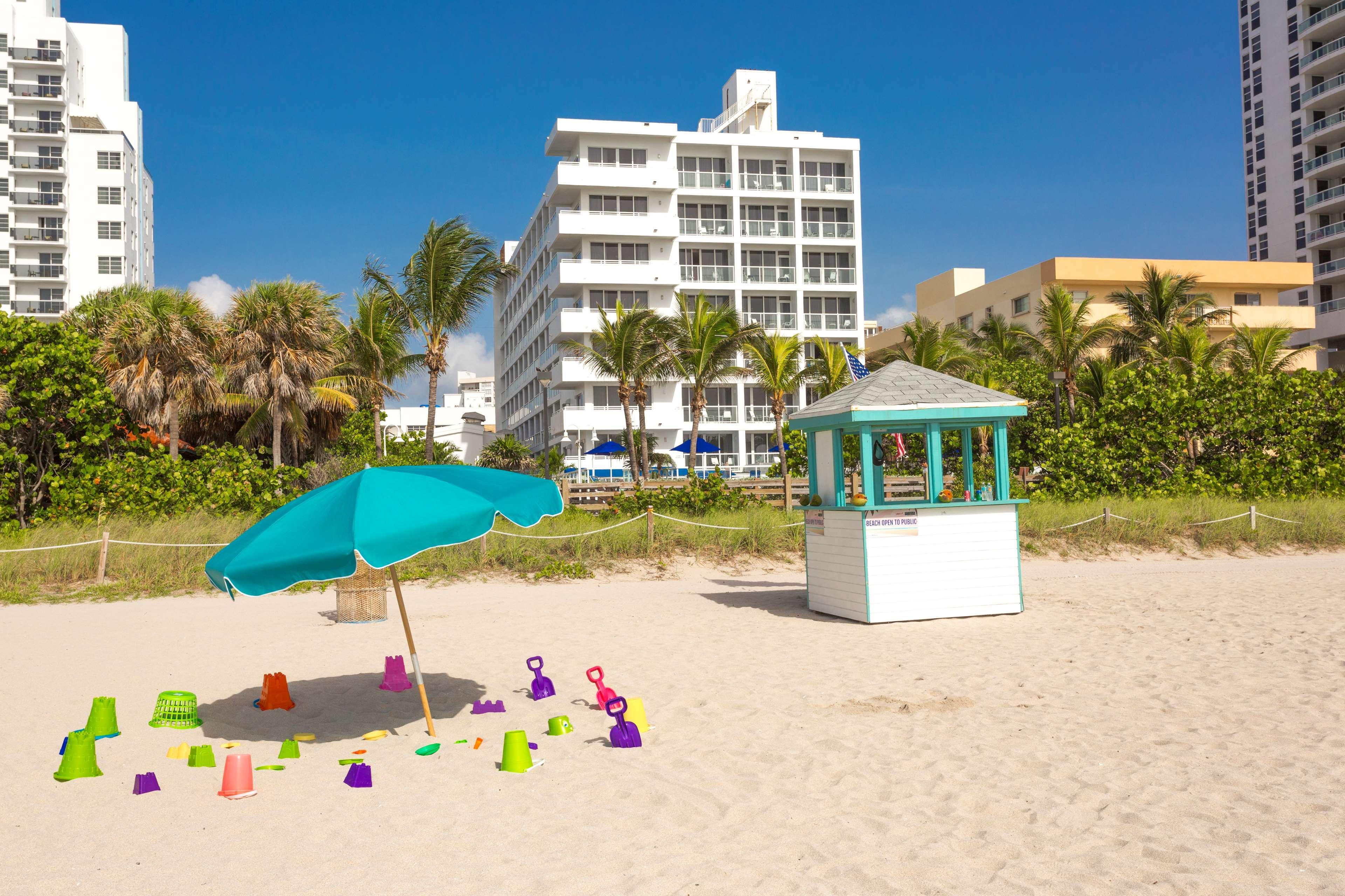 Best Western Plus Atlantic Beach Resort Miami Beach Exterior photo